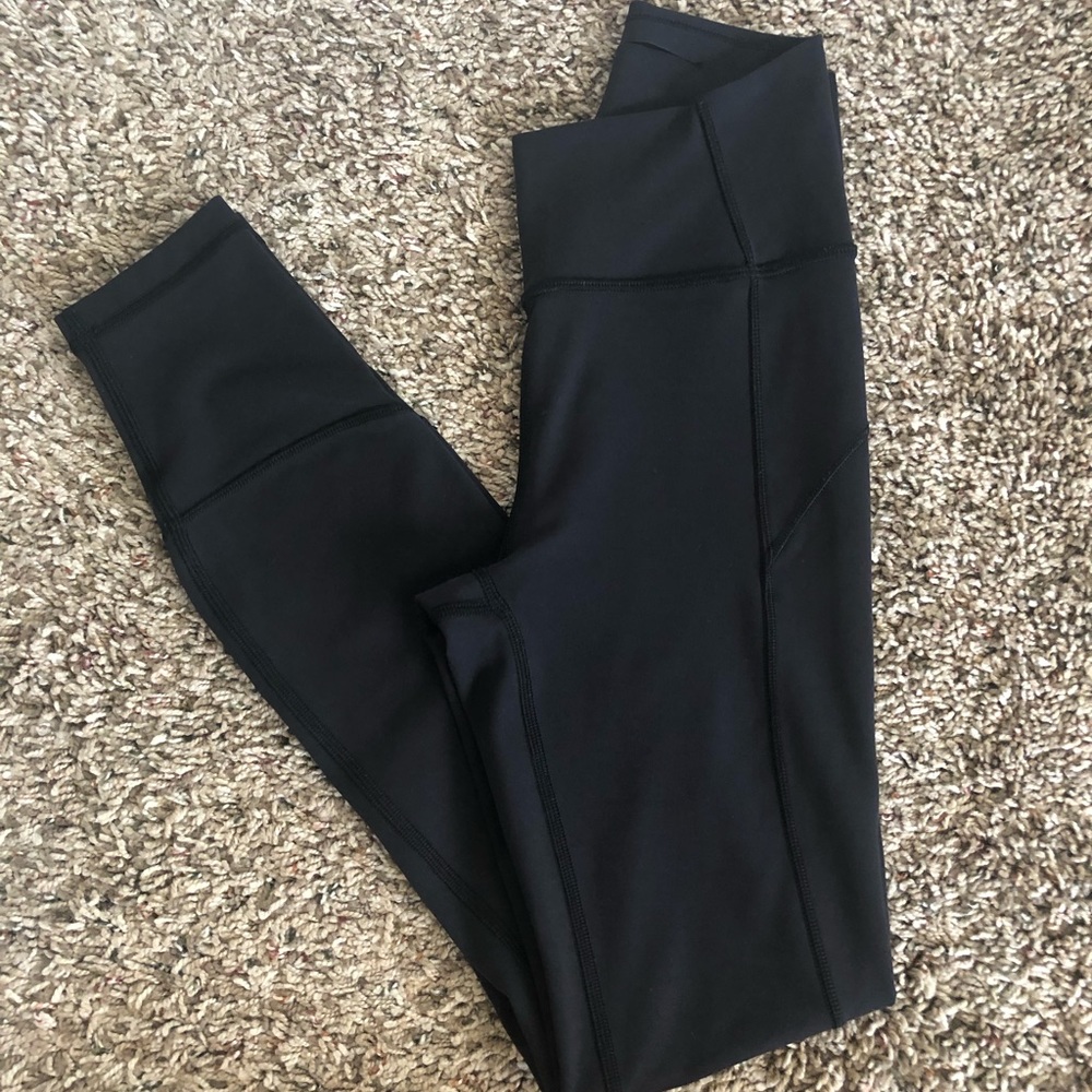 Lululemon In Movement Tight 25” Everlux